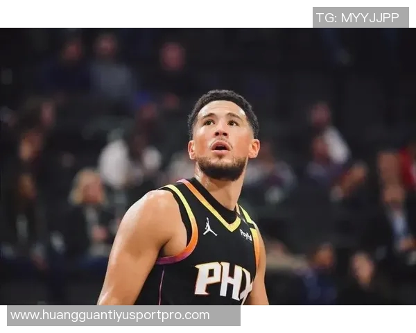 太阳主帅称布克将更多担任控卫角色提升球队进攻效率