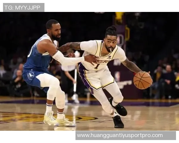 康利状态低迷全场失准仅得两篮板四助攻岁月痕迹显现 康利状态低迷全场失准仅得两篮板四助攻岁月痕迹显现